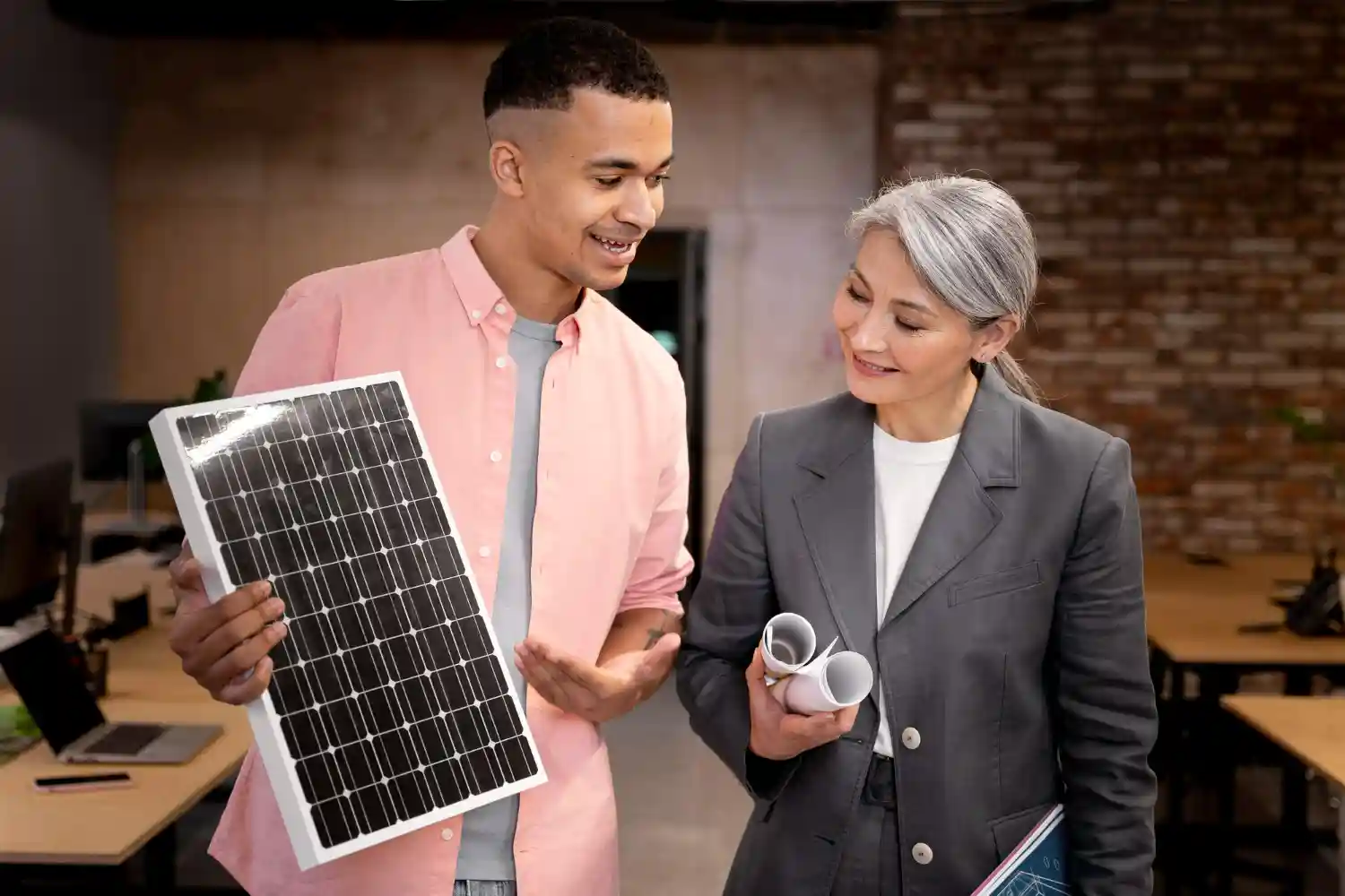 Scopri i pannelli CdTe: l'alternativa al fotovoltaico che offre innovazione e prestazioni in condizioni di luce ridotta.